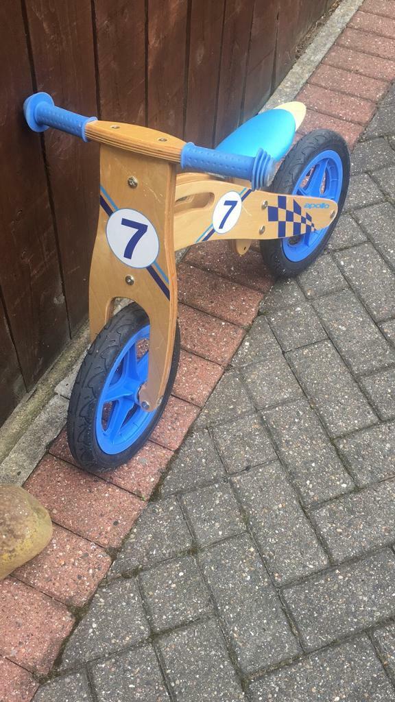 halfords wooden balance bike